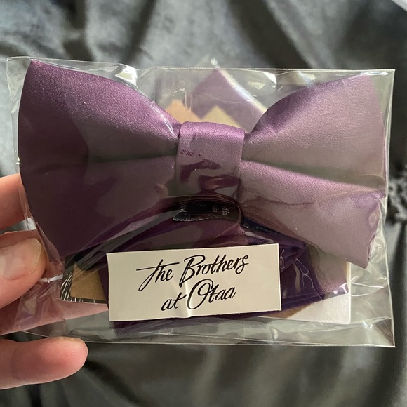 NWT OTAA Aubergine Bow Tie and Pocket Square - Picture 3 of 5